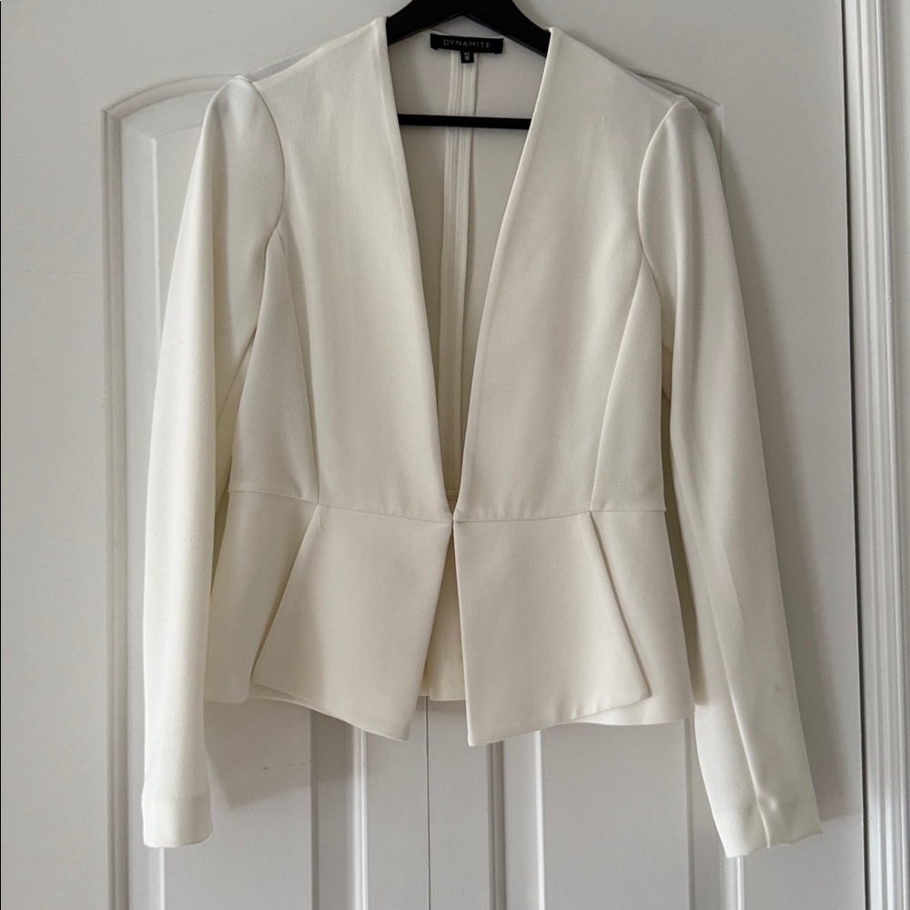 Dynamite Ivory Open-Front Blazer